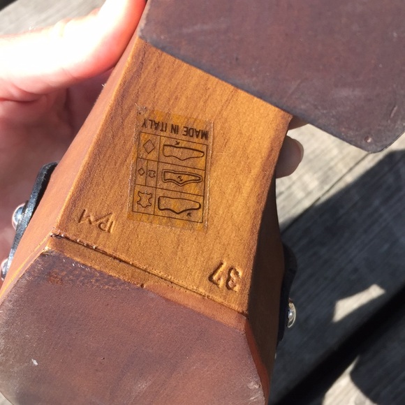 B2 made in Italy Heeled Sandals - Picture 2 of 6